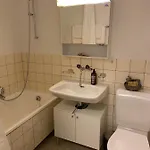 Comfort 1 And 2bdr Close To Airport Apartamento