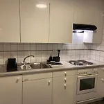 Comfort 1 And 2bdr Close To Airport
