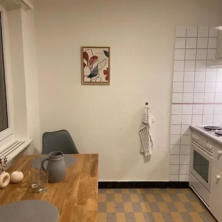 Comfort 1 And 2bdr Close To Airport Daire Zürih