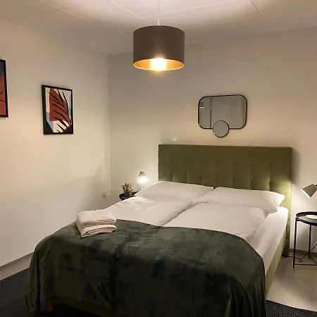 Lägenhet Comfort 1 And 2bdr Close To Airport *