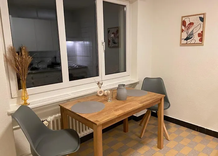 Comfort 1 And 2bdr Close To Airport