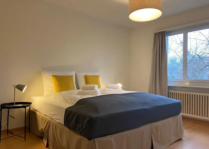 Comfort 1 And 2bdr Close To Airport *