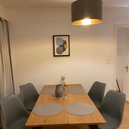 Comfort 1 And 2bdr Close To Airport