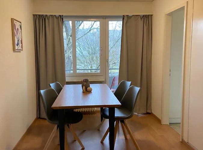 Comfort 1 And 2bdr Close To Airport